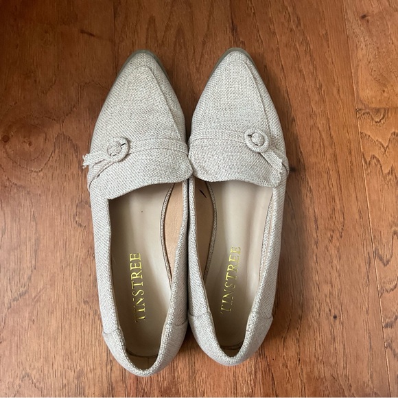 Tinstree Tan Canvas Pointed Toe Loafer with Belt Detail Size 8 Office Career - Picture 5 of 6